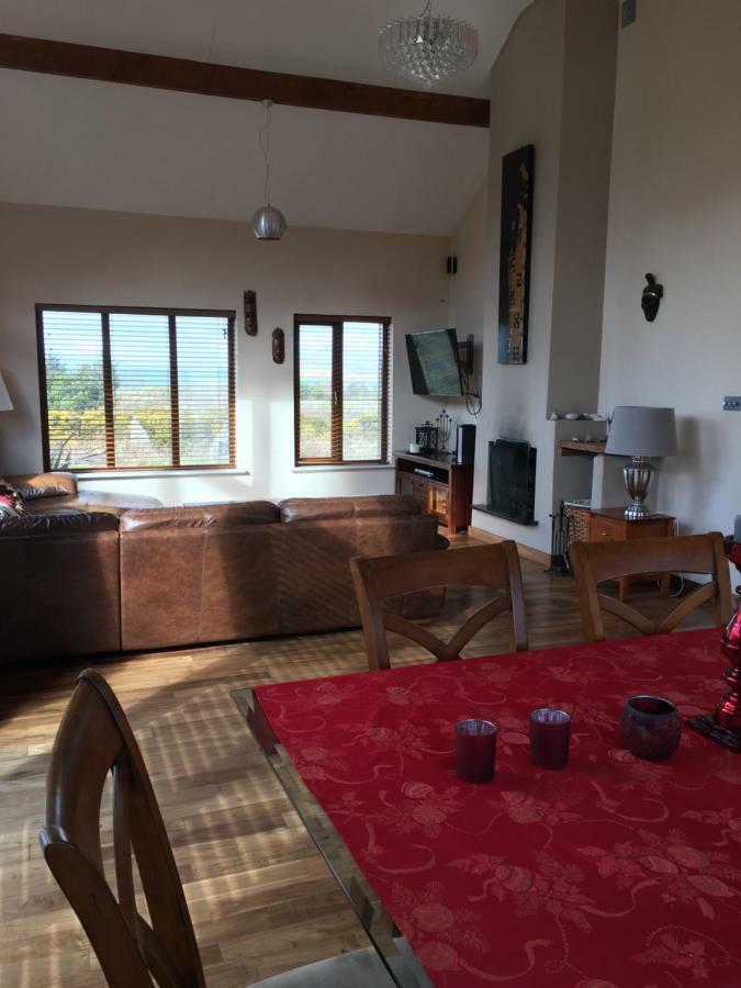 House With Sea Views Close To Beach With Wifi And Large Kitchen And Dining Ardnagreevagh Exterior photo